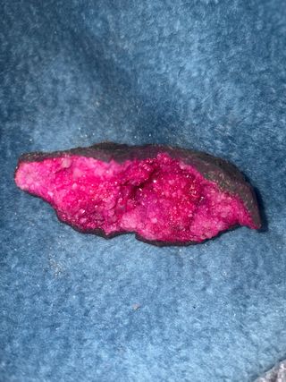 Collezione di minerali e pietre naturali