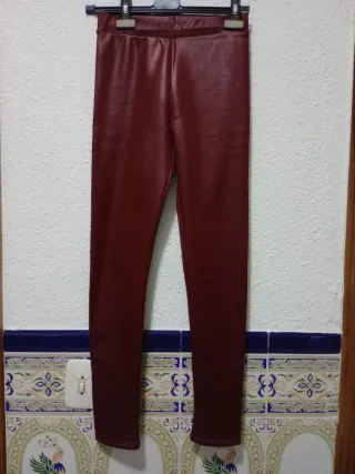 Pantalón forro calentito granate