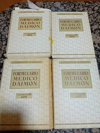 Revistas y libros antiguos de medicina