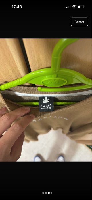 Sudadera Kaotiko marrón