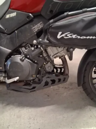 Suzuki V-Strom DL 2014