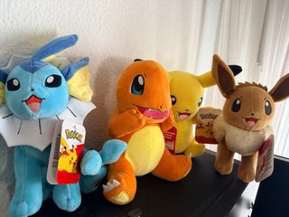 Lote Peluches Pokémon Vaporeon, Charmander, Pikach