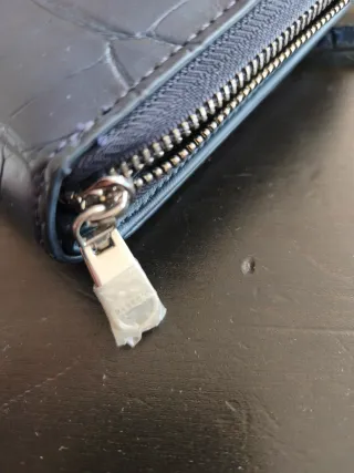 Bolso Parfois azul efecto piel cocodrilo