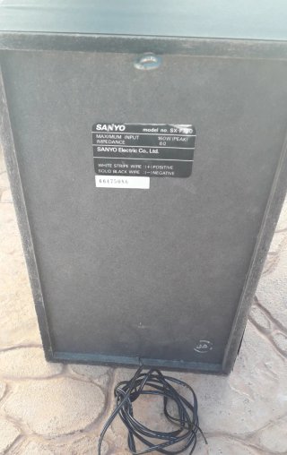Altavoces Sanyo 300W Torre