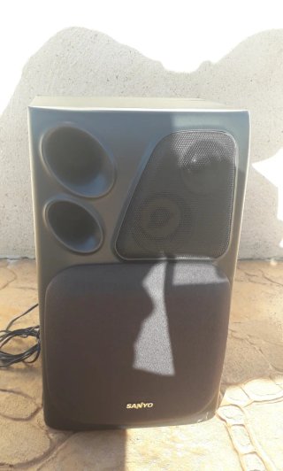 Altavoces Sanyo 300W Torre