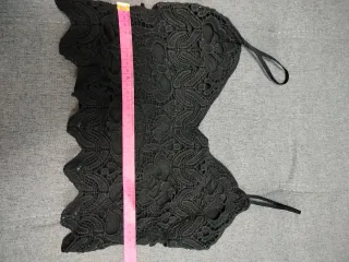 Top negro encaje tirantes