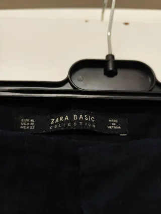 Conjunto de Pantalón Zara+ Camiseta de rayas.