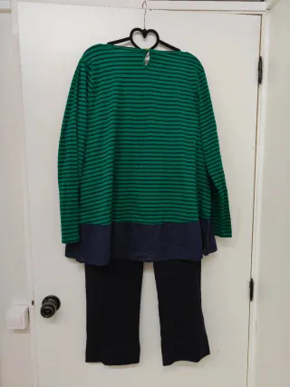 Conjunto de Pantalón Zara+ Camiseta de rayas.