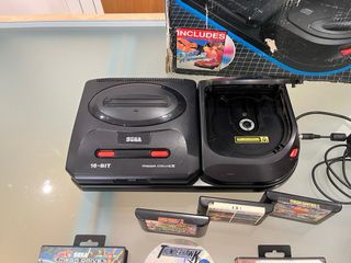 SEGA MEGA-CD II Pack Completo con Juegos