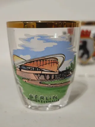 Vaso de chupito vintage Berlín