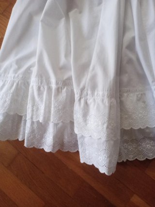 ENAGUA BLANCA