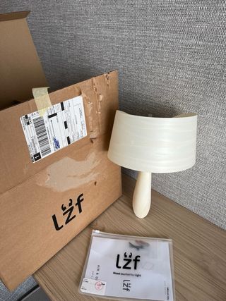 Aplique pared haya LZF Lamps sin estrenar