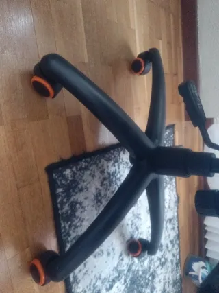 Silla Gaming Cougar