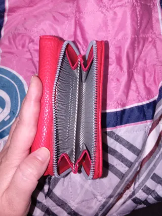 Monedero rojo