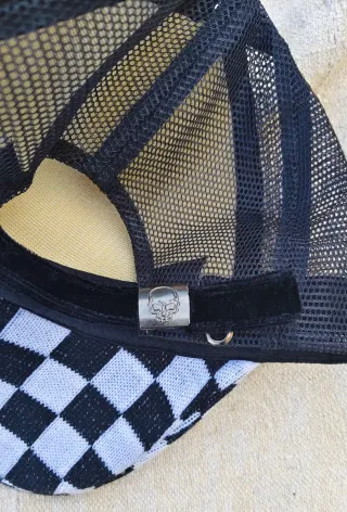 Gorra Ska Vintage con red Ajustable. Cuadros b/n