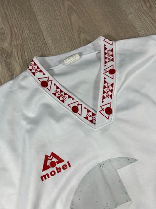 Camiseta deportiva vintage número 11