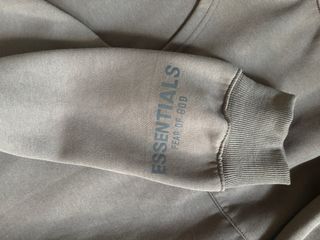 Sudadera Essentials Verde Oliva