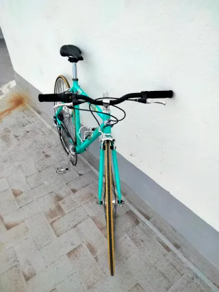Bicicleta de carretera urbana