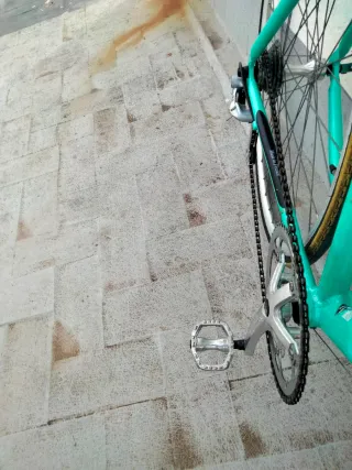 Bicicleta de carretera urbana