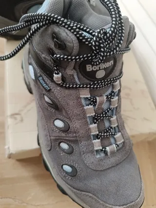 Botas de montaña talla 38