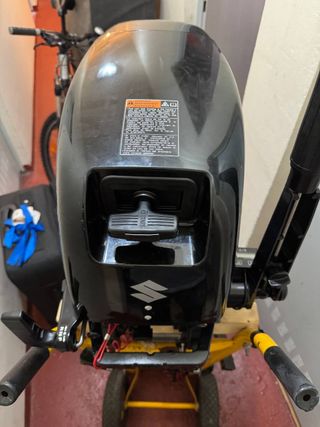 Suzuki DT30 2 Tiempos Motor Fueraborda