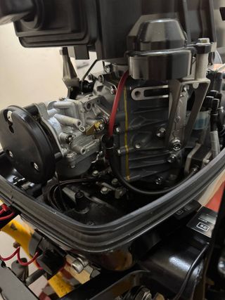 Suzuki DT30 2 Tiempos Motor Fueraborda