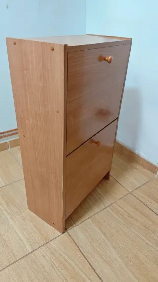 Mueble zapatero de madera