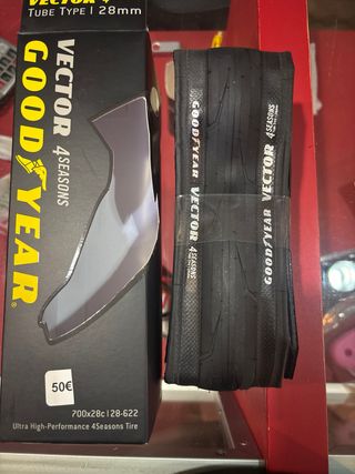 Cubierta Goodyear Vector 4 Seasons 700x28c