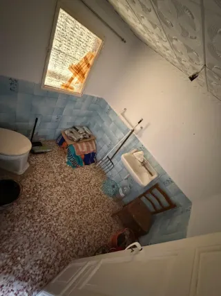 Casa con 2 habitaciones y 1 baño