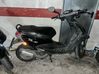 Peugeot Trekker 50cc Scooter