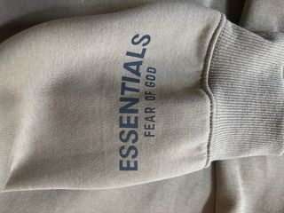 Sudadera Essentials Verde Oliva