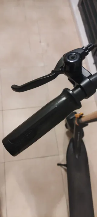 Patinete Eléctrico Cecotec Bongo M30