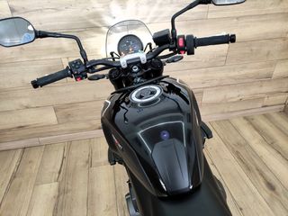 TRIUMPH TRIDENT 660 CARNÉ A2