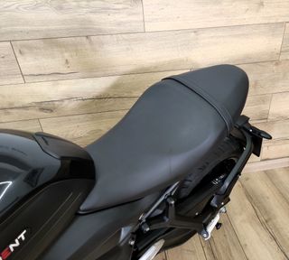 TRIUMPH TRIDENT 660 CARNÉ A2
