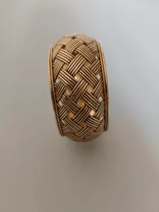 Bracciale rigido oro trama intreccio