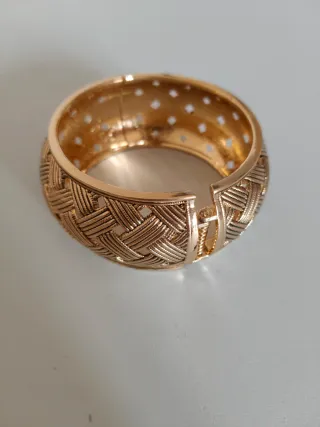 Bracciale rigido oro trama intreccio