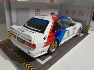 BMW E30 M3 Escala 1/24