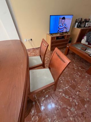 Mesa Nogal con 6 Sillas