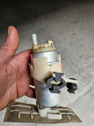 Bomba Gasolina BMW e46 330CI