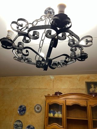 Lámpara de forja artesanal