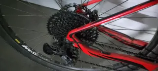 Bicicleta Montaña 29" Roja