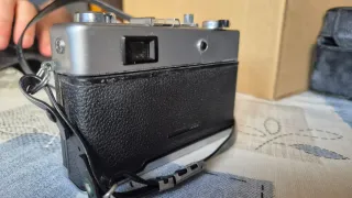 Fotocamera a rullino Yashica