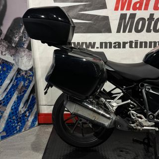 BMW R 1250 RS TRIPLE-BLACK