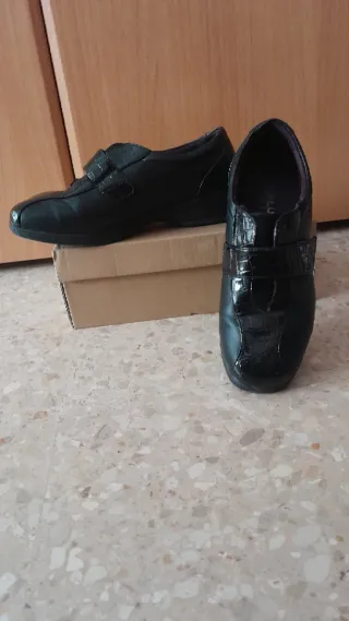 Zapatos Hurlum Confort Negro Velcro