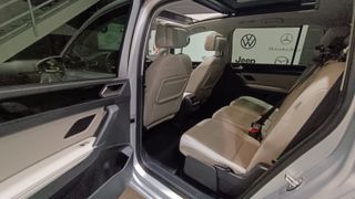 VOLKSWAGEN Touran Sport 2.0 TDI 2020