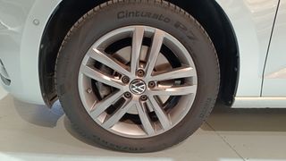 VOLKSWAGEN Touran Sport 2.0 TDI 2020