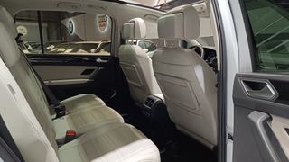 VOLKSWAGEN Touran Sport 2.0 TDI 2020