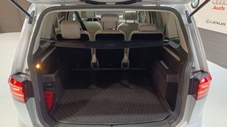 VOLKSWAGEN Touran Sport 2.0 TDI 2020