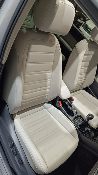 VOLKSWAGEN Touran Sport 2.0 TDI 2020