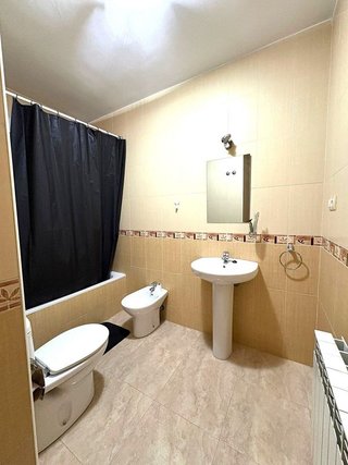 Casa adosada en venta en Yeles